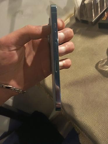 ses guclendirici: IPhone 13 Pro, 128 GB, Sierra Blue — 4