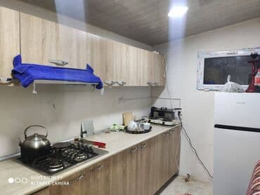 kirayə restoranlar: Bakixanov rayonu,yol kənarı 2 mərtəbəli binanın 2-ci mərtəbəsi 2 — 8