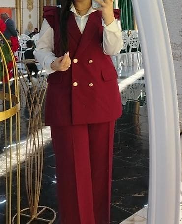 Костюмы: Qadın ikili kostyum dəsti – tünd bordo rəng - Üst hissə: qolsuz — 1