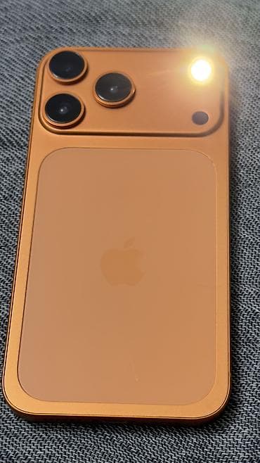 iphona: IPhone 17 Pro, Qızılı — 3