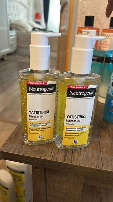 hind paltari: Saç və bədən qulluq məhsulları paketi 1) True Boo Daily Proven — 10