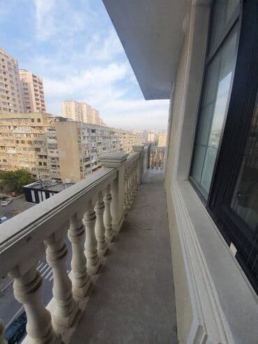 7 ci mikrorayon yeni tikili: Elimlər metrosuna Nərimanov parkina yaxin 17 mertebeli binanın 7-ci — 2