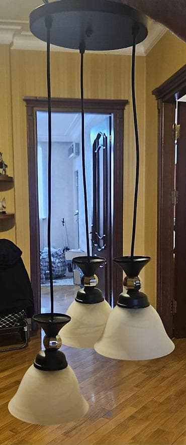 parcalar ve qiymetleri: Hamısı 1 il qabaq alınıb. Keyfiyytlidir. Hamısını bir yerdə 300 — 6