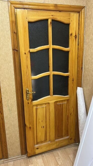 otaq qapi: 5 qapı CƏMİ 100AZN👍👍👍👍 Taxta otaq qapıları – 5 ədəd - Material — 1