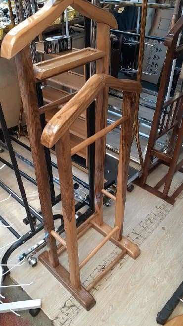 fistiq: Kostyumpalto, köynak asmaq üçün asilqan, Öfisda, idarada, evda — 3