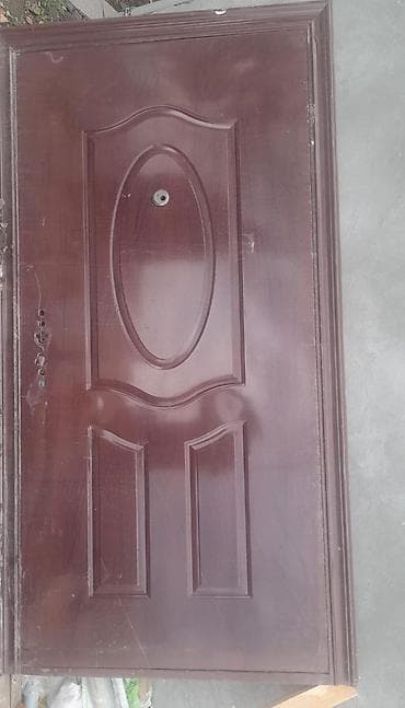 ucuz qiymete cilciraqlar satisi: Metall giriş qapısı - Material: polad gövdə, üzəri taxta teksturalı — 2