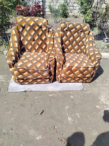 kürü: Kreslo, Parça — 1