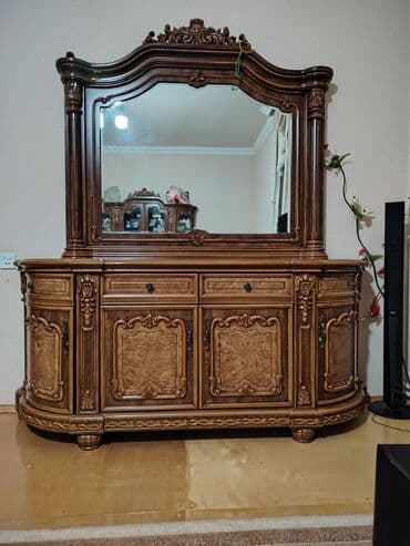 Косметика: Məhsul: Dəbdəbəli taxta güzgülü komod + digər ev əşyaları - Qəhvəyi — 6