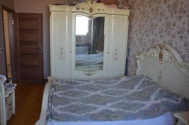 şeki: Bakı, 3 otaqlı, Köhnə tikili, 75 kv. m — 2