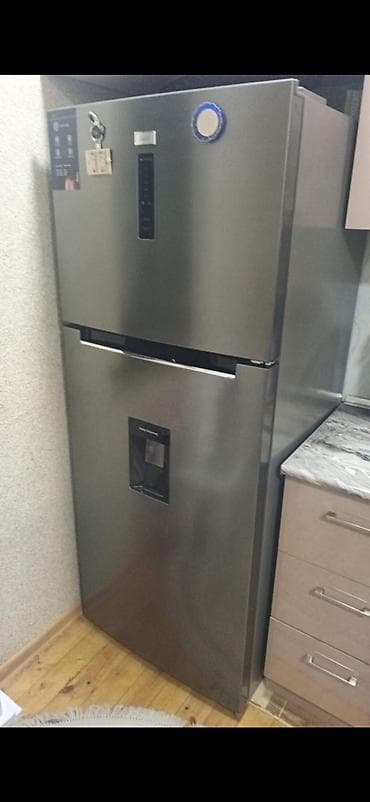 paltaryuyan masin ucuz qiymete: 🐞Soyducu tecili satlir tezedi baha alinib Qiymet 600 azn.Ünvan Qobu — 1