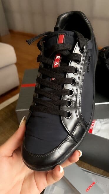 reebok dmx qadın krossovkaları: 445 azn e alınıb…prada. Original. Nylon+spazzolato blue — 7