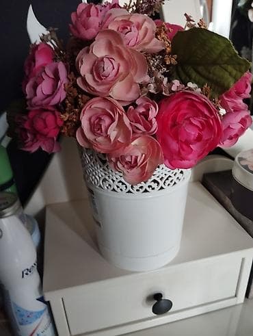 Güzgülər: Цветы с вазой Голландия — 1