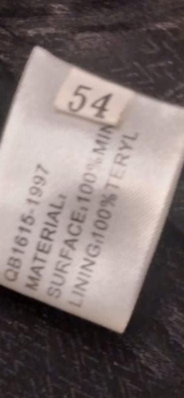 Cinslər: Qadın üçün uzun kürk palto - Rəng: Qara - Model: uzun, düz kəsim, iri — 3