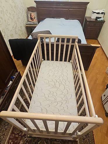 set mebel: Oğlan və qız üçün, İşlənmiş, Çarpayı, Bazasız, Matras ilə, Siyirməsiz — 2