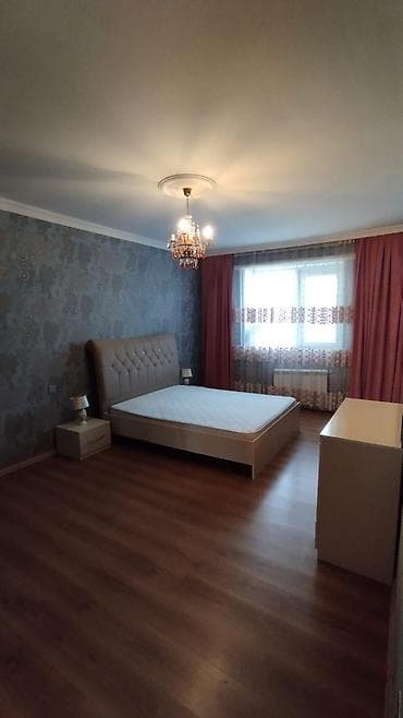 ev alqi satqi yeni: Bakıxanov qəs., 3 otaqlı, Yeni tikili, m. Koroğlu, 92 kv. m — 10