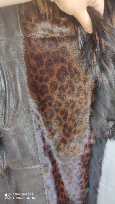дубленка новая натуральная: Tebii dublyonka satilir. 1200 alınıb. Ela veziyyetde. Maraqlanan — 4