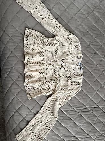 zara mont: Qadın ikinci əl koftalar 1) Açıq krem rəngli, toxunma kofta - Brend — 1