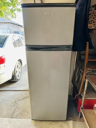 2 qapılı Beko Soyuducu Satılır, rəng - Gümüşü