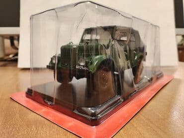 1 43 modelka: Kolleksiya üçün model avtomobil – GAZ-69 (hərbi-yaşıl rəngdə) - — 1