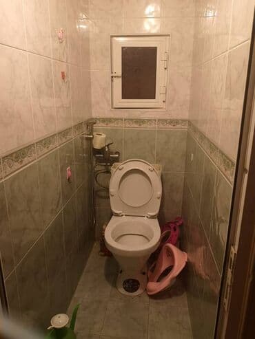 xocasəndə evlər: Səbayil rayonu Oxford məktəbinin yanında 9 mərtənəli binanın 3cü — 8