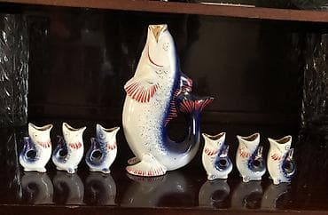 diri baliq: Porselėn balıq formalı sürahi və stəkan dəsti — 1