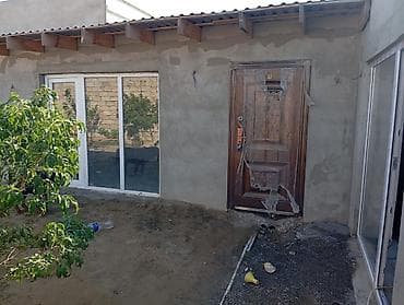 şamaxı a frame evlər: Təsvir: - Həyət evi. Hündür daş hasarla çevrələnmiş, geniş torpaq — 3
