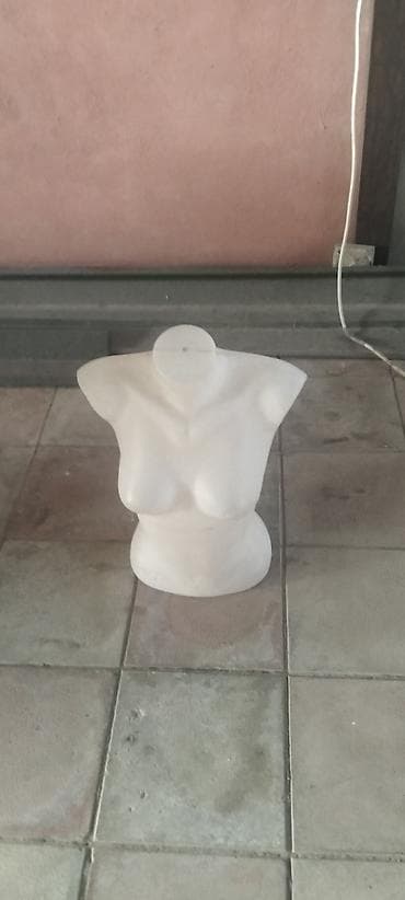 Qadın, Plastik, plastmas, Ağ lalafo.az -da Qadın, Plastik, plastmas, Ağ