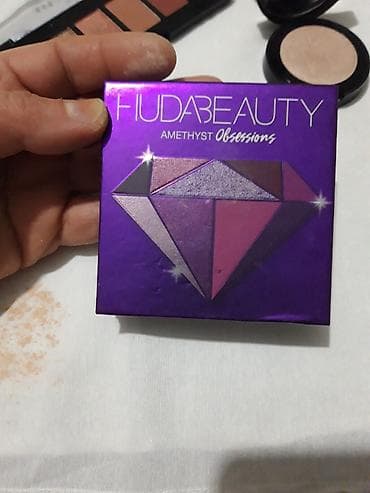 Bədənə qulluq: Göz kölgələri, Huda Beauty, İşlənmiş, Ünvandan götürmə — 3