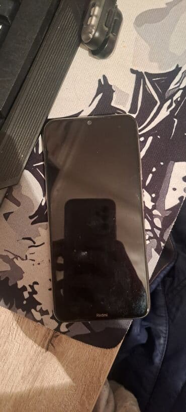 Lenovo: Xiaomi Redmi smartfon - Model: Redmi (arxa hissədə “Redmi” loqosu) — 2