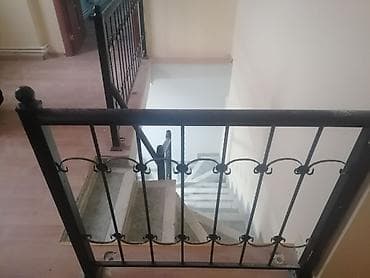 1 ve 2 otaqlı heyet evi – tam təmirli otaqlar, mətbəx mebelli. Divan — 8
