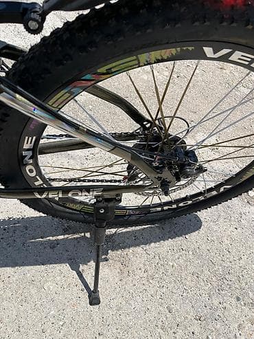 Спортивные велосипеды: Velone MT-26 dağ velosipedi salam tezedi surumeyib - Çərçivə: yüngül — 4