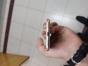 iphone 5 ekrani: IPhone 8, 64 GB, Qızılı, Barmaq izi — 4