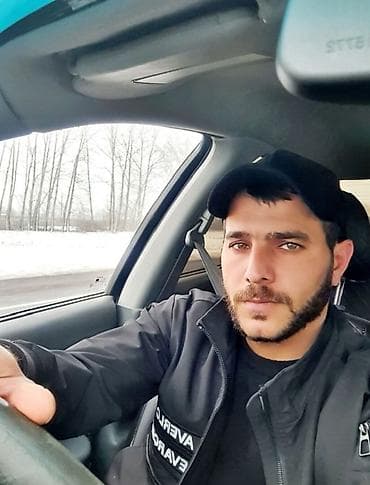Taksi, logistika, çatdırılma: Şəxsi sürücü xidməti - Şəhərdaxili və şəhərlərarası sərnişin — 1
