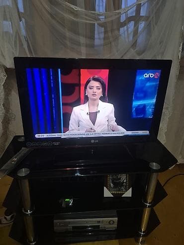 102 ekran tv: Televizor LG LCD 32" — 3