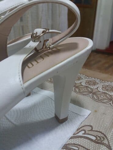 Информатика: Размер: 38, цвет - Черный, Новый — 4