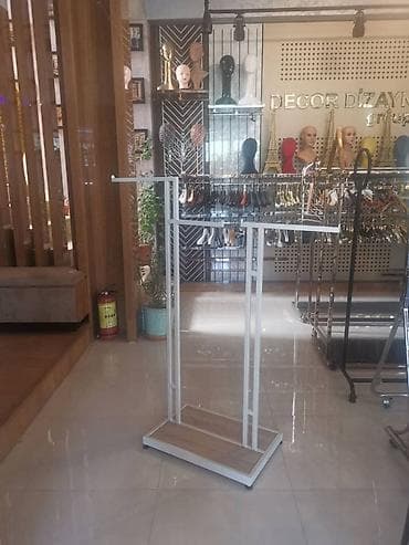 taxta asilqan: Asılqan, paltar asılqanı, orta stend Vitrin aksessuarları Məhsul — 2