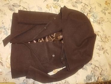 Paltolar: Qadın qış palto-su – qəhvəyi rəng, qalın parça, kapüşonlu, New yorker — 2