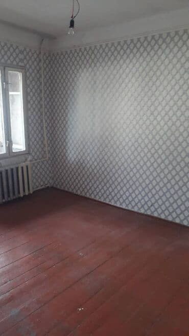 9 ci mikrorayon satilan evler: Bakı, 3 otaqlı, Köhnə tikili, 85 kv. m — 3