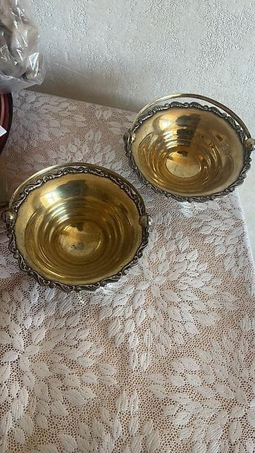 aksesuar qabi: İkisi birlikdə 305 qr. 1 qr 4 azn — 2