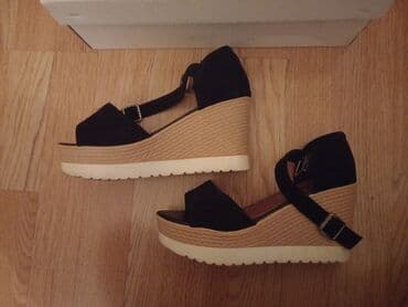 босоножки 27 размера: Размер: 36, цвет - Черный, Б/у — 2