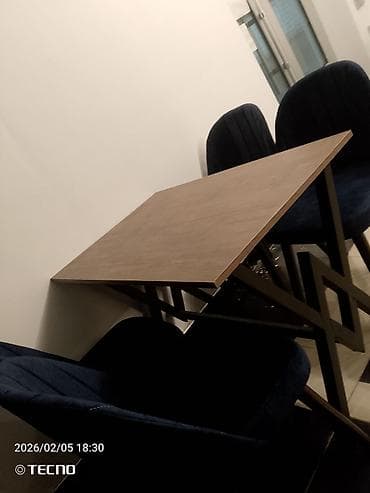 qabag usdolu: Qonaq otağı üçün, Yeni, Açılmayan, Dördbucaq masa, 4 stul — 1