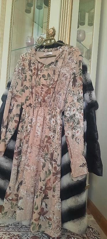 toy donları 2022: Qadın geyim dəsti - Çiçək naxışlı uzun don: Açıq şaftalı tonlarında — 1