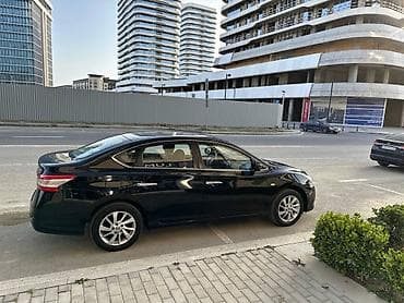 Nissan Sentra: 1.6 л | 2014 г. Седан — 3