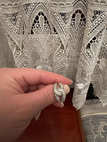 yaqut daş: Dəstə daxildir: Üzük, Gümüş — 2