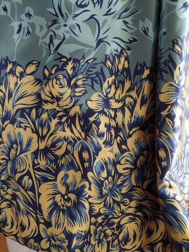 Dəstlər, kostyumlar: Ziyafət kastrumu.38/40razmer.ici astarlı.30man — 2