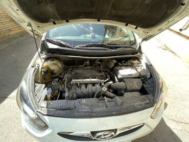 kia optima 2019: Hyundai Accent: 1.6 l | 2011 il Sedan — 20