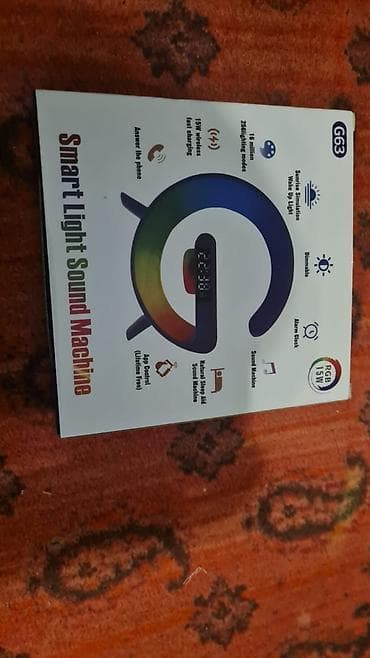 smart android box: İşıqlıdır Budinlik qurmaq olur saat ı göstərir telefonu qoyursan — 1