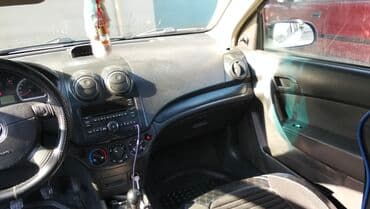 masinim var ag rengi: Chevrolet Aveo sedan – ağ rəng, 4 qapılı, ön ötürücülü şəhər — 14