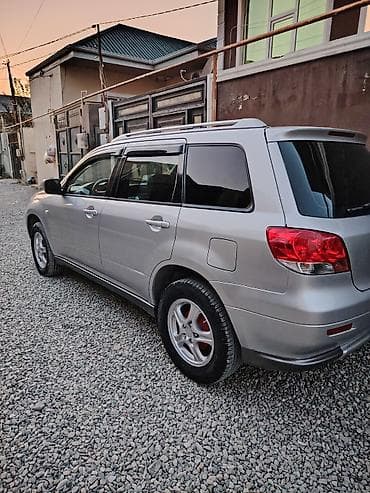 benzin filter: Mitsubishi Airtrek: 2 l | 2003 il 30000 km Ofrouder/SUV — 4