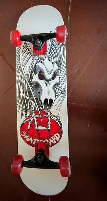 Skateboard – tam komplekt - Gövdə: Klassik ikiqat konkav formalı